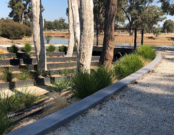 Echuca_Moama_Botanic_Gardens_-2.png